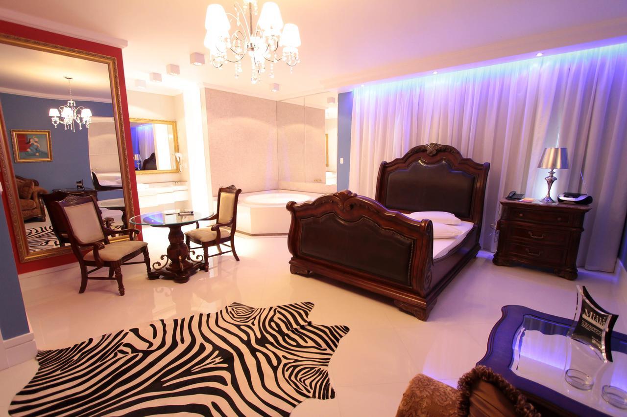 Miami Motel (Adults Only) Пиндамонянгаба Екстериор снимка