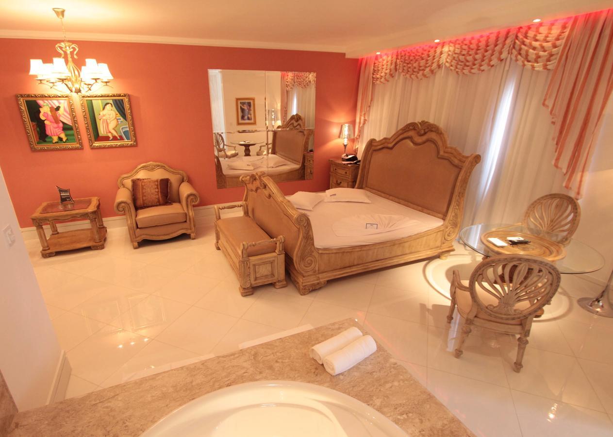 Miami Motel (Adults Only) Пиндамонянгаба Екстериор снимка